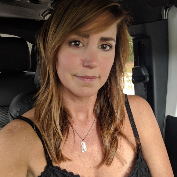 Meet your Posher, Marji - Picture 1 of 1